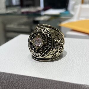 New York Yankees 1952 Replica World Series Championship Ring